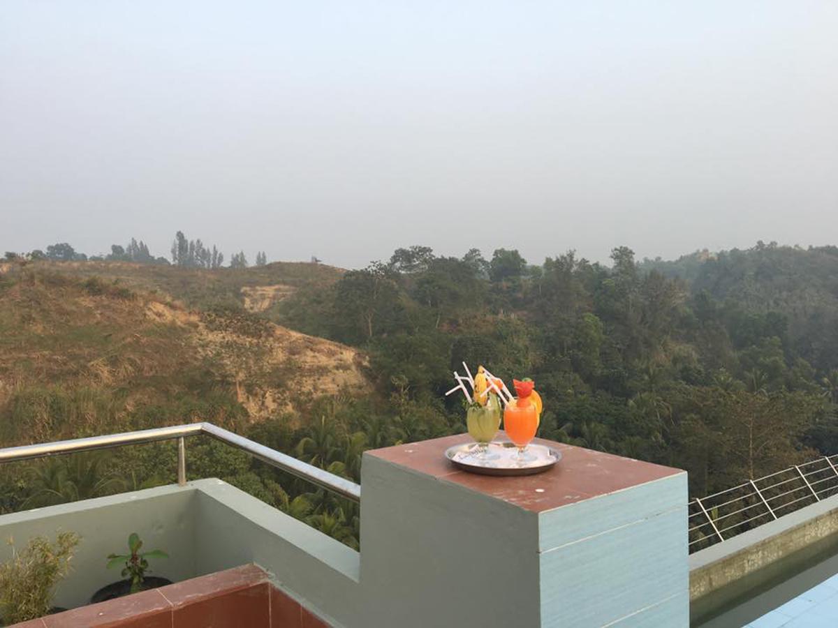 Neeshorgo Hotel & Resort Cox's Bazar Extérieur photo