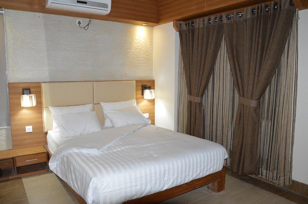 Neeshorgo Hotel & Resort Cox's Bazar Extérieur photo
