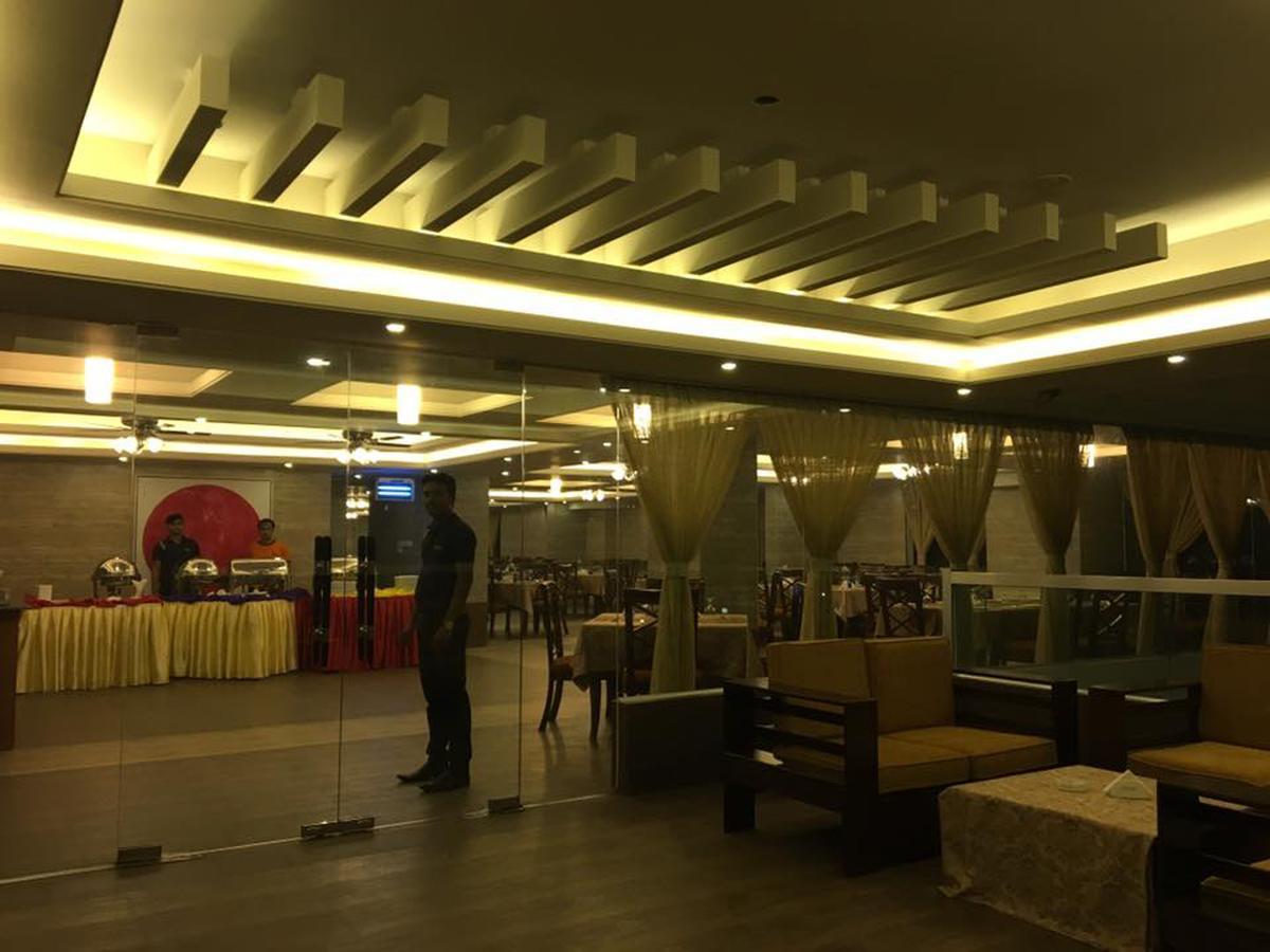 Neeshorgo Hotel & Resort Cox's Bazar Extérieur photo