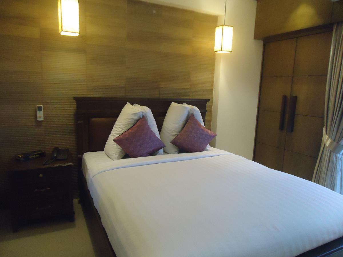 Neeshorgo Hotel & Resort Cox's Bazar Extérieur photo