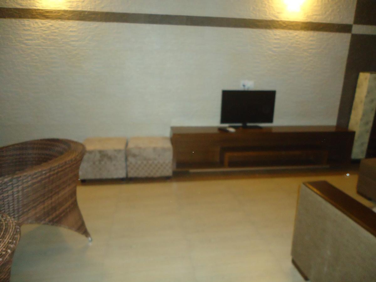 Neeshorgo Hotel & Resort Cox's Bazar Extérieur photo